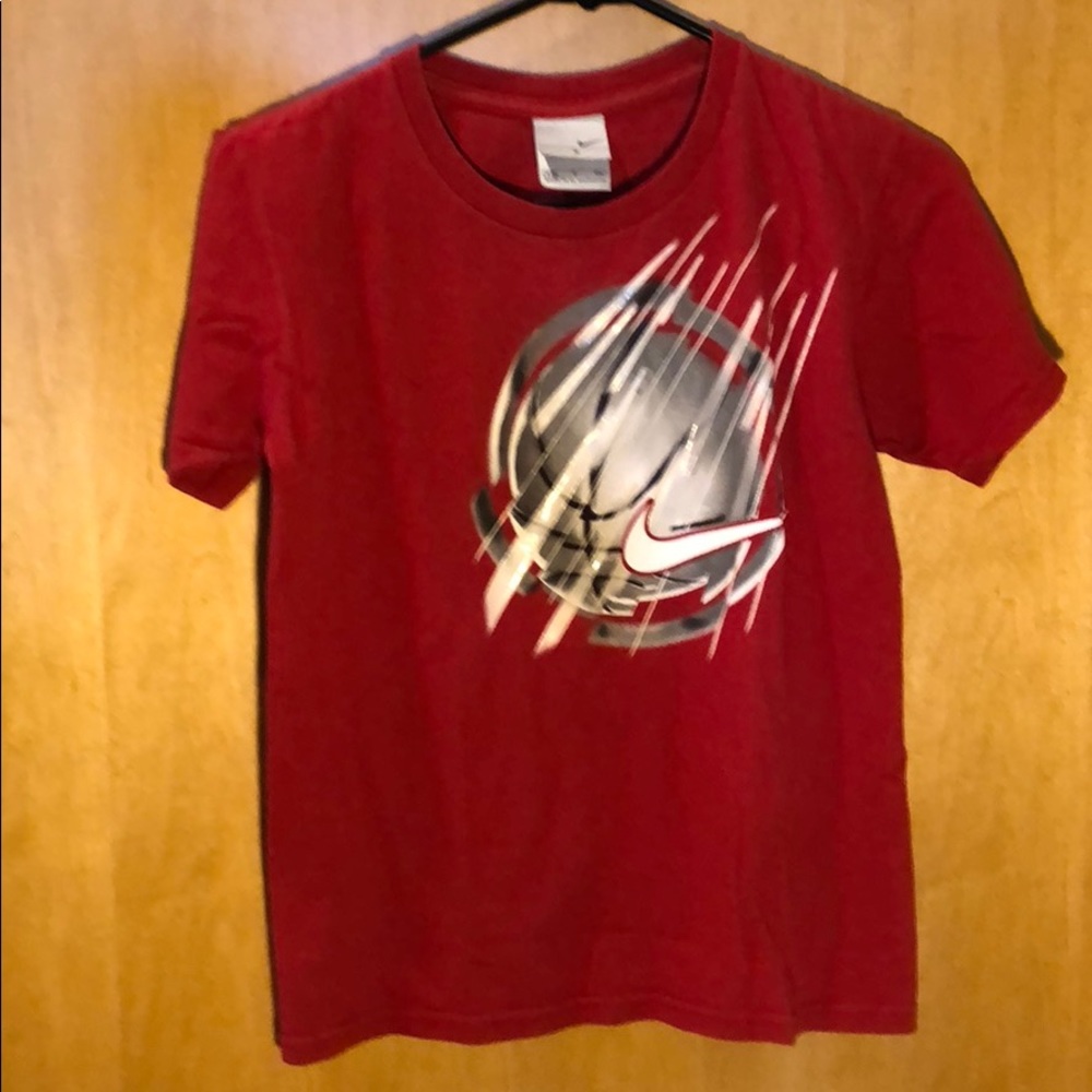 Nike T-shirt